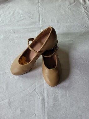 Bloch Techno Tap  Gurls Shoes in Tan Size 6
